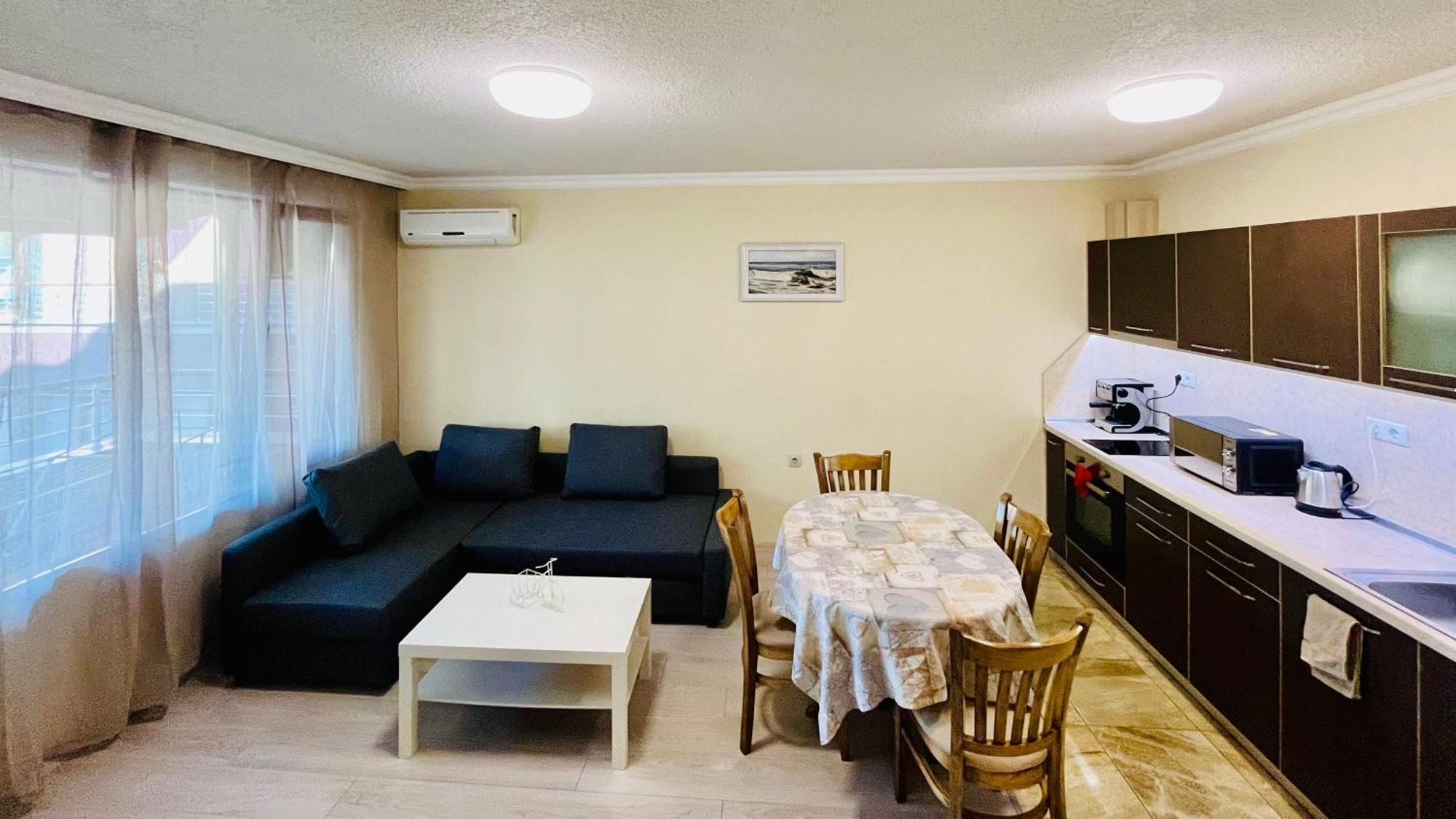Beach Apartments Pomorie Exterior photo